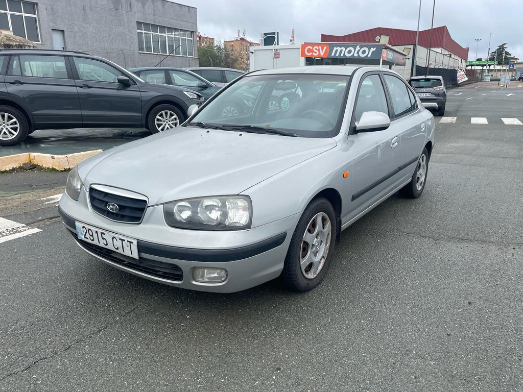 Foto 3 de HYUNDAI ELANTRA 2004 en venta en CSV Motor