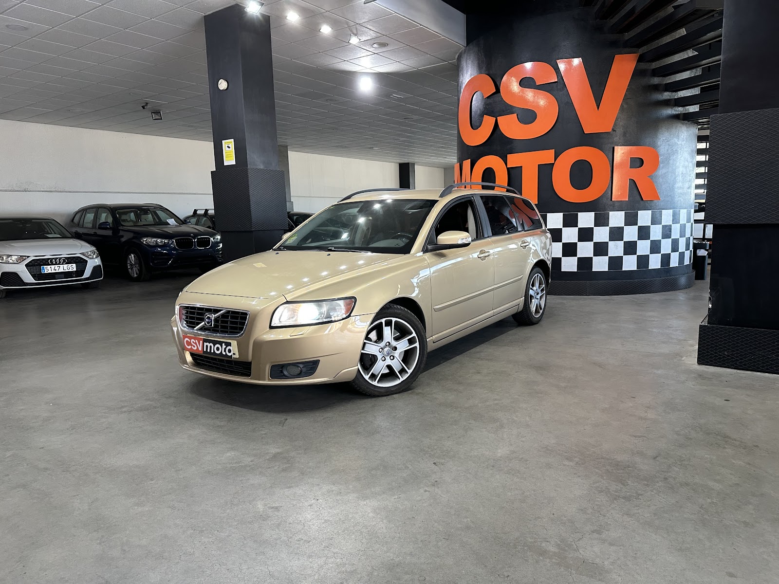 Foto 2 de VOLVO V50 2008 en venta en CSV Motor VALDEFUENTES