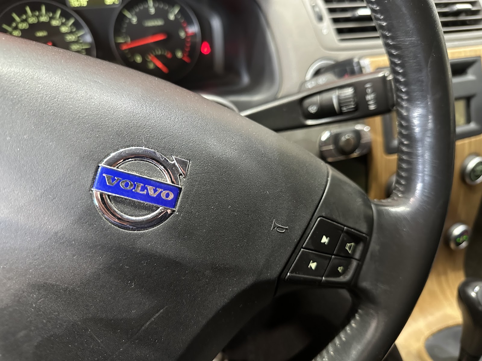 Foto 17 de VOLVO V50 2008 en venta en CSV Motor VALDEFUENTES