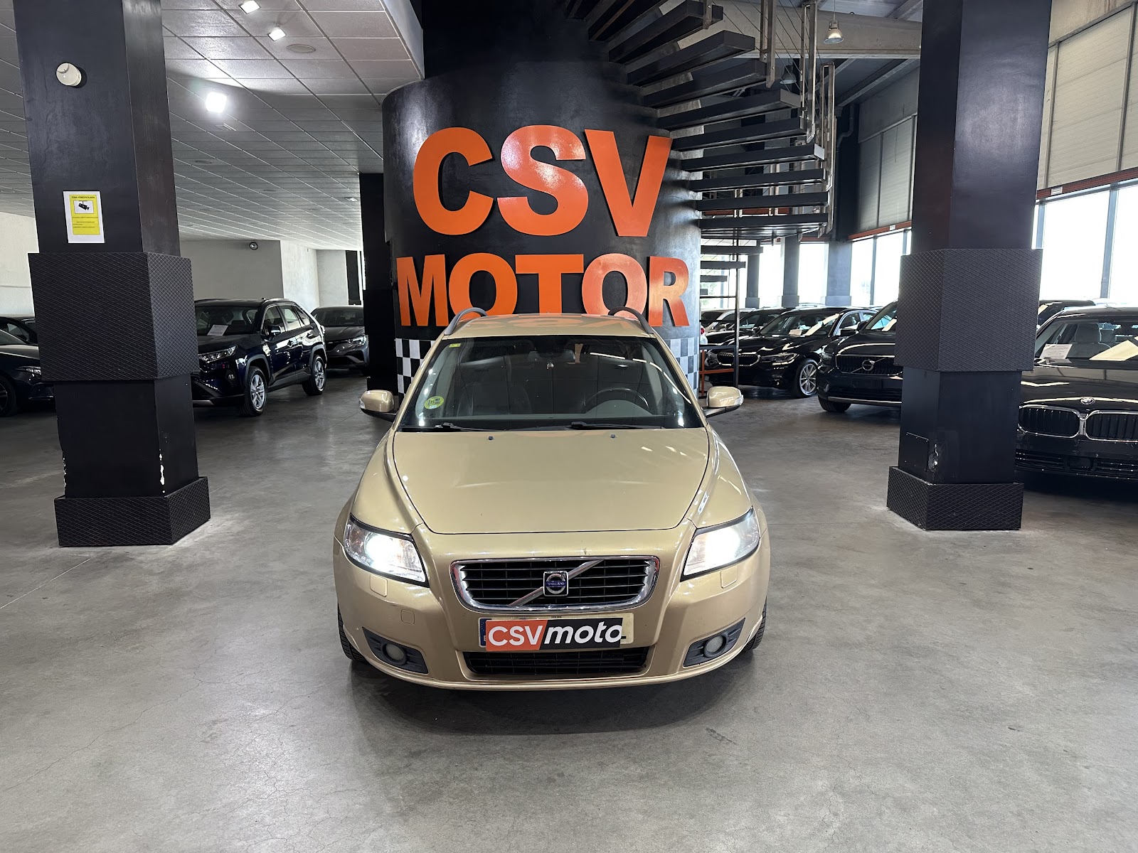 Foto 3 de VOLVO V50 2008 en venta en CSV Motor VALDEFUENTES