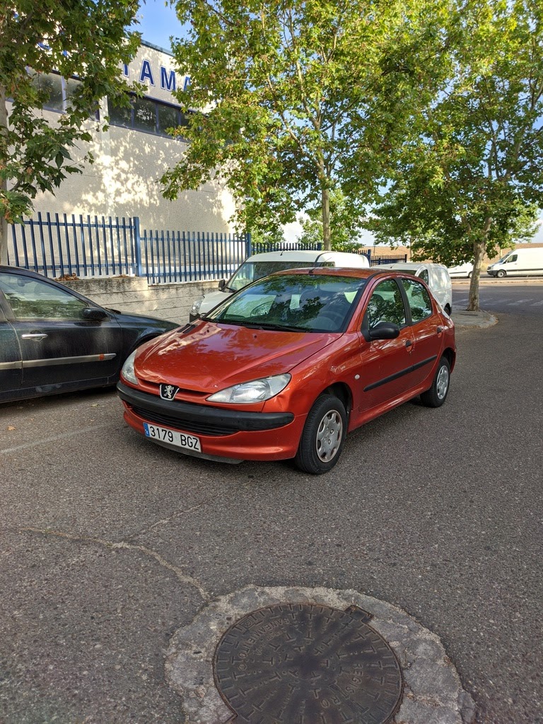 Foto 4 de PEUGEOT 206 2001 en venta en CSV Motor VALDEFUENTES