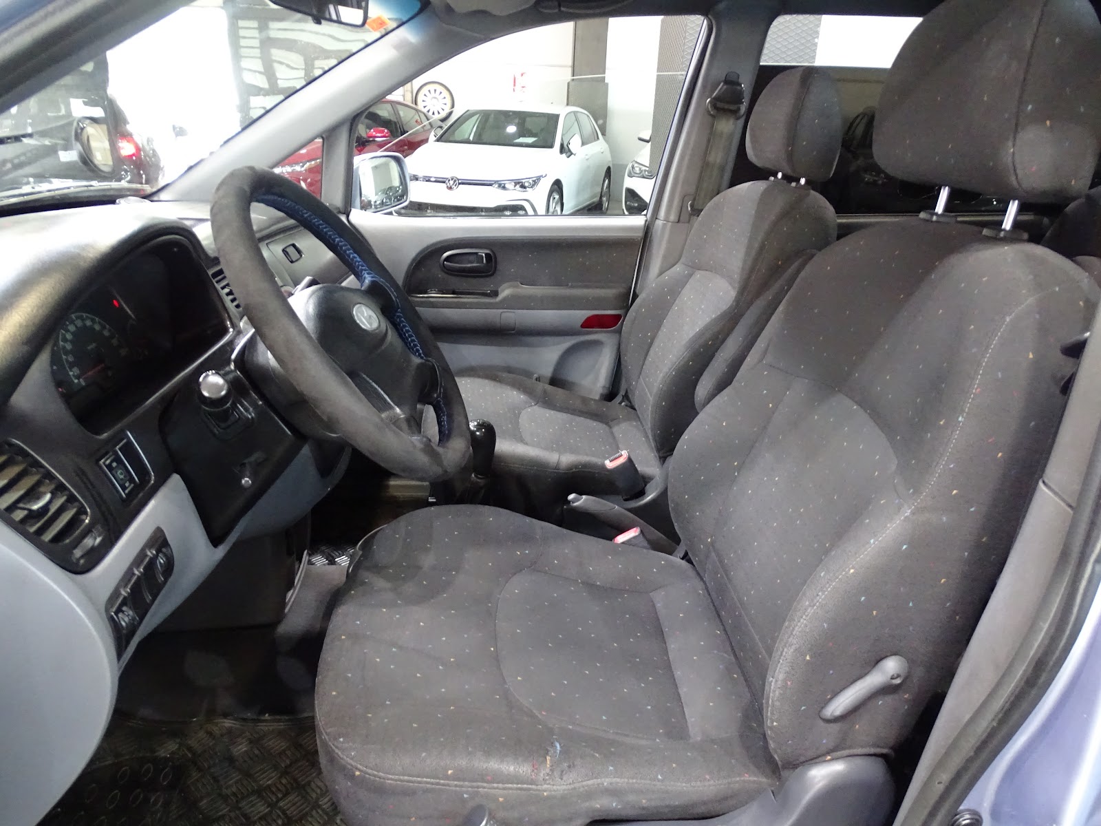 Foto 6 de HYUNDAI TRAJET 2023 en venta en CSV Motor VALDEFUENTES