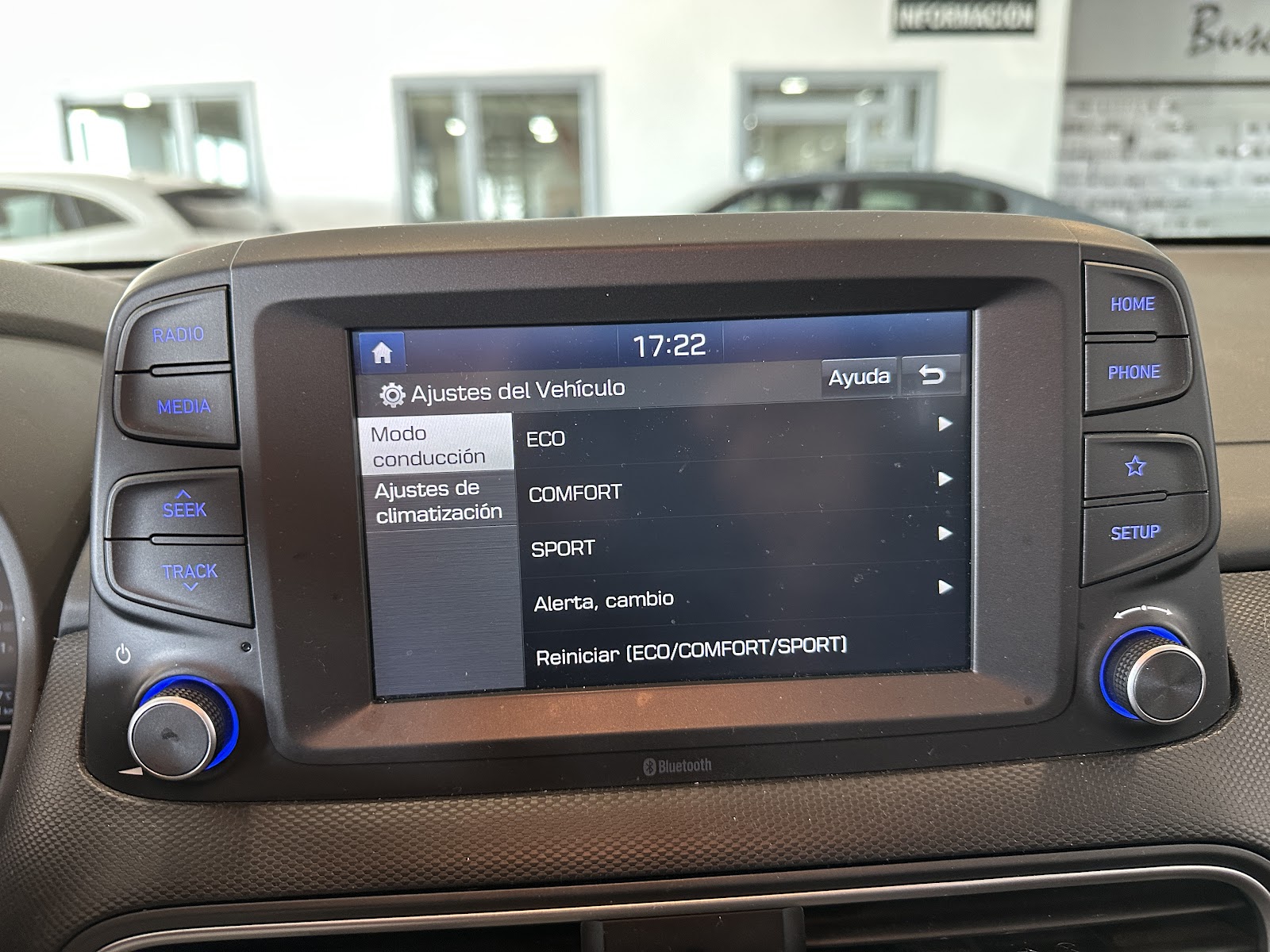 Foto 13 de HYUNDAI KONA 2020 en venta en CSV Motor VALDEFUENTES