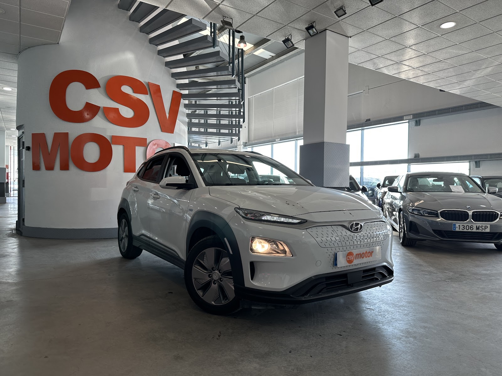Foto 4 de HYUNDAI KONA 2020 en venta en CSV Motor VALDEFUENTES