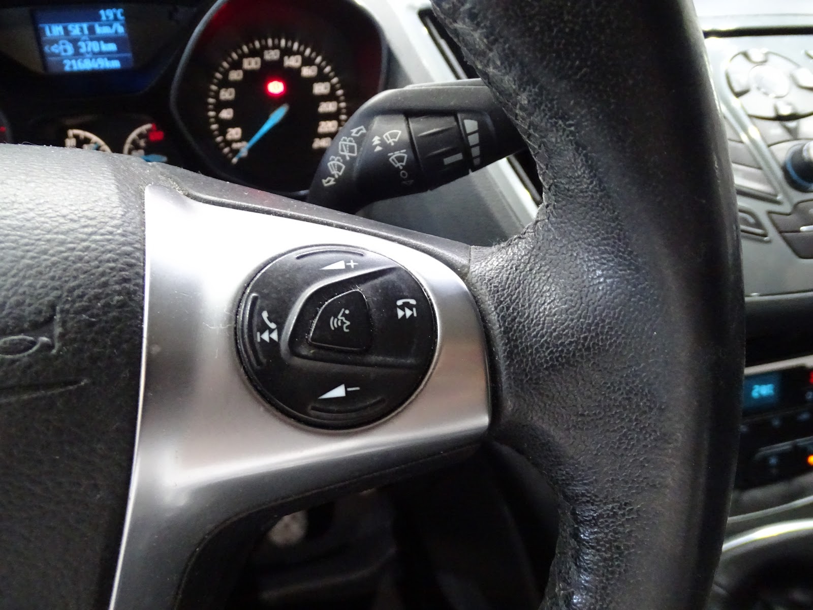 Foto 13 de FORD GRAND C MAX 2023 en venta en CSV Motor