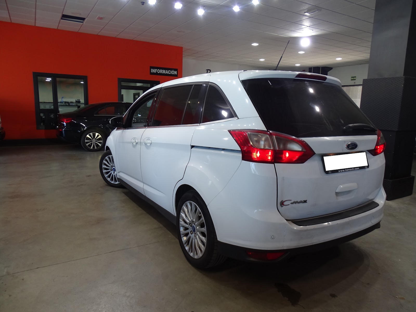 Foto 4 de FORD GRAND C MAX 2023 en venta en CSV Motor