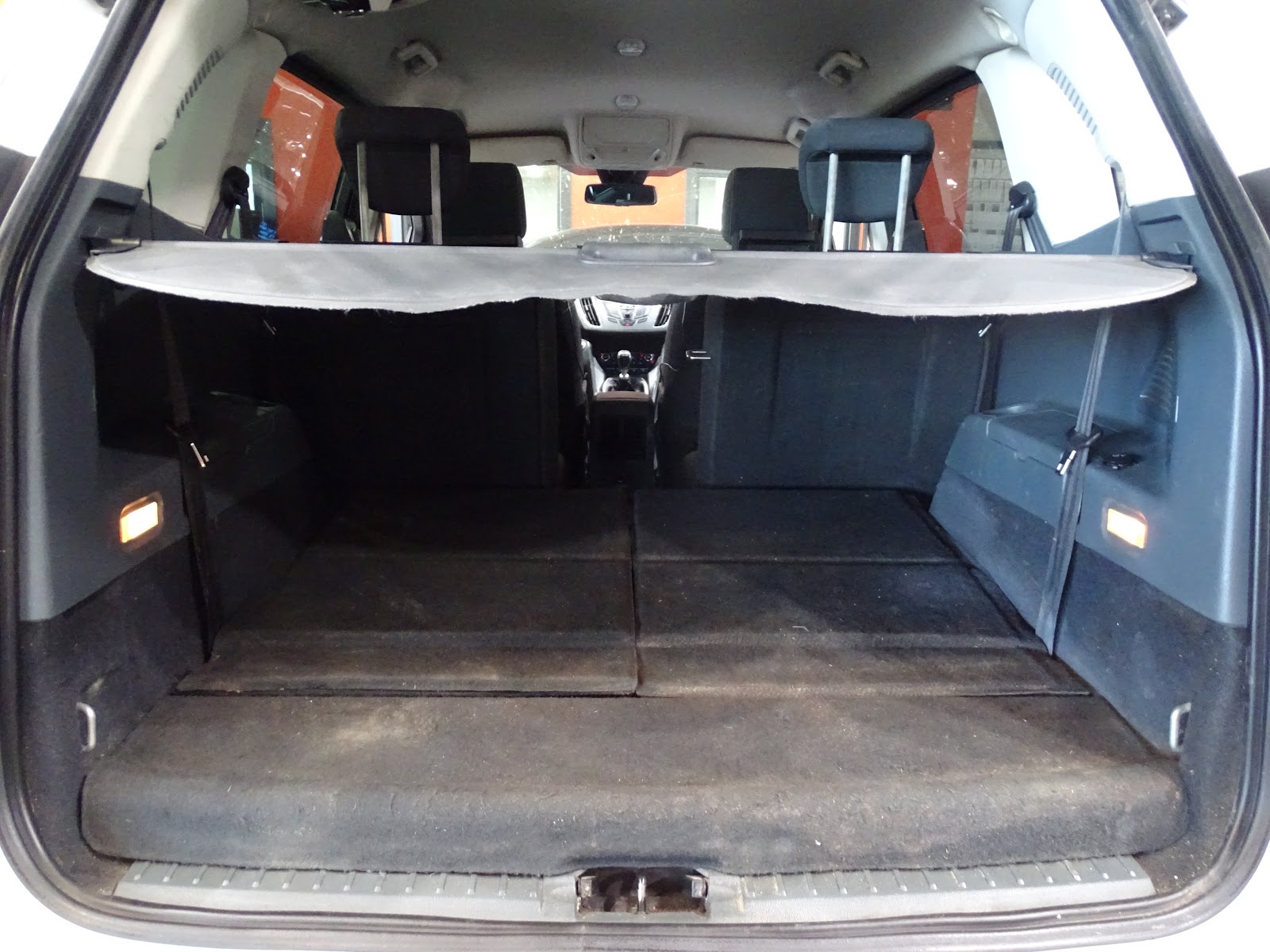 Foto 7 de FORD GRAND C MAX 2023 en venta en CSV Motor