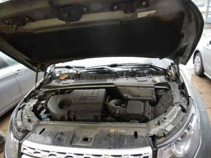 Foto 4 de LAND ROVER DISCOVERY 2015 en venta en CSV Motor VALDEFUENTES