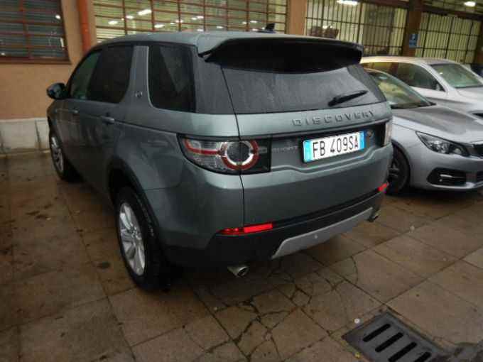 Foto 6 de LAND ROVER DISCOVERY 2015 en venta en CSV Motor VALDEFUENTES