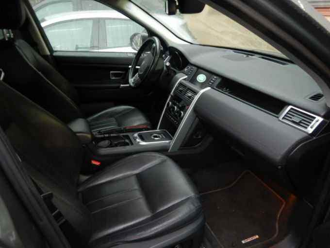 Foto 8 de LAND ROVER DISCOVERY 2015 en venta en CSV Motor VALDEFUENTES