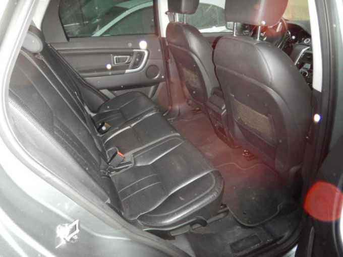 Foto 9 de LAND ROVER DISCOVERY 2015 en venta en CSV Motor VALDEFUENTES