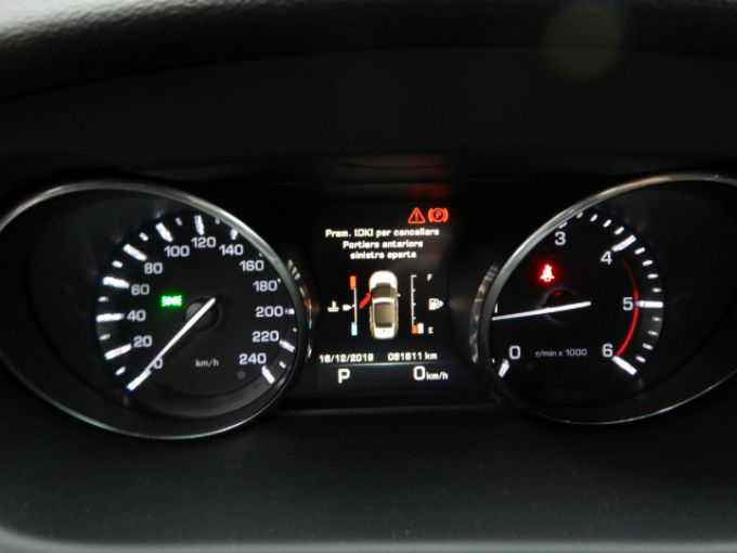 Foto 10 de LAND ROVER DISCOVERY 2015 en venta en CSV Motor VALDEFUENTES