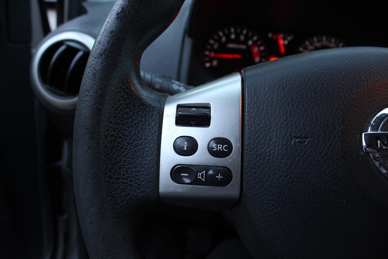 Foto 9 de NISSAN NOTE 2010 en venta en CSV Motor VALDEFUENTES