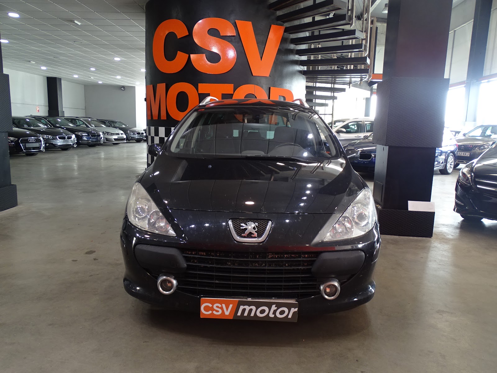 Foto 2 de PEUGEOT 307 2005 en venta en CSV Motor VALDEFUENTES
