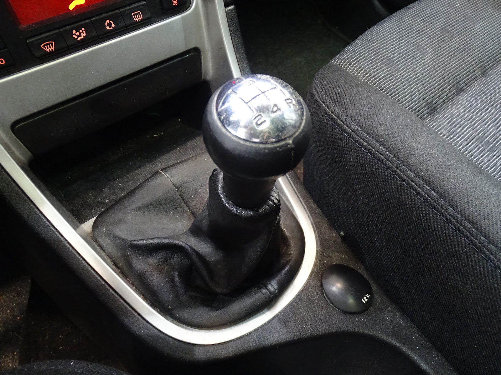 Foto 13 de PEUGEOT 307 2005 en venta en CSV Motor VALDEFUENTES