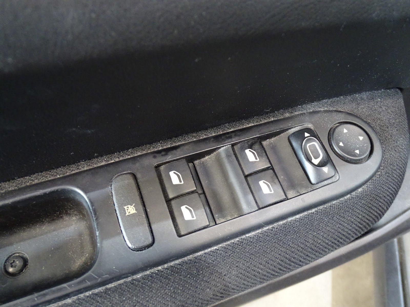 Foto 17 de PEUGEOT 307 2005 en venta en CSV Motor VALDEFUENTES