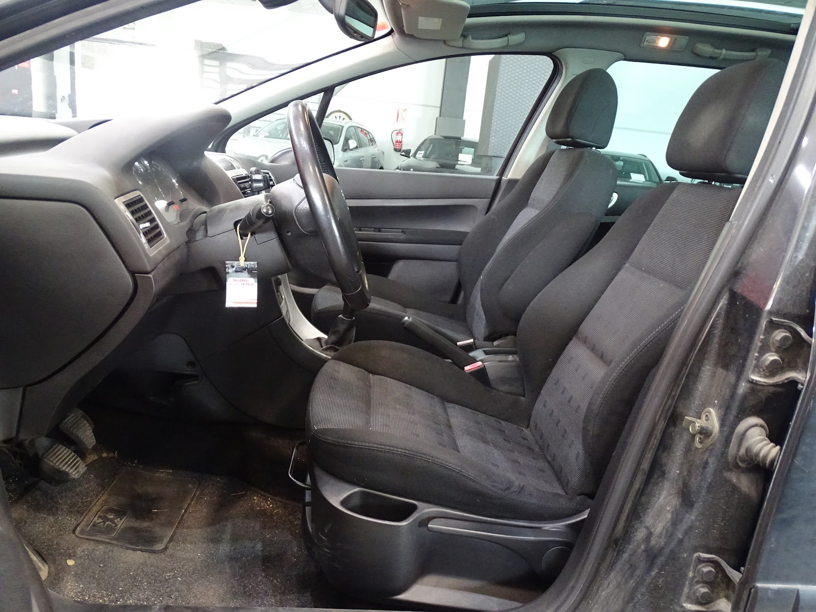 Foto 6 de PEUGEOT 307 2005 en venta en CSV Motor VALDEFUENTES