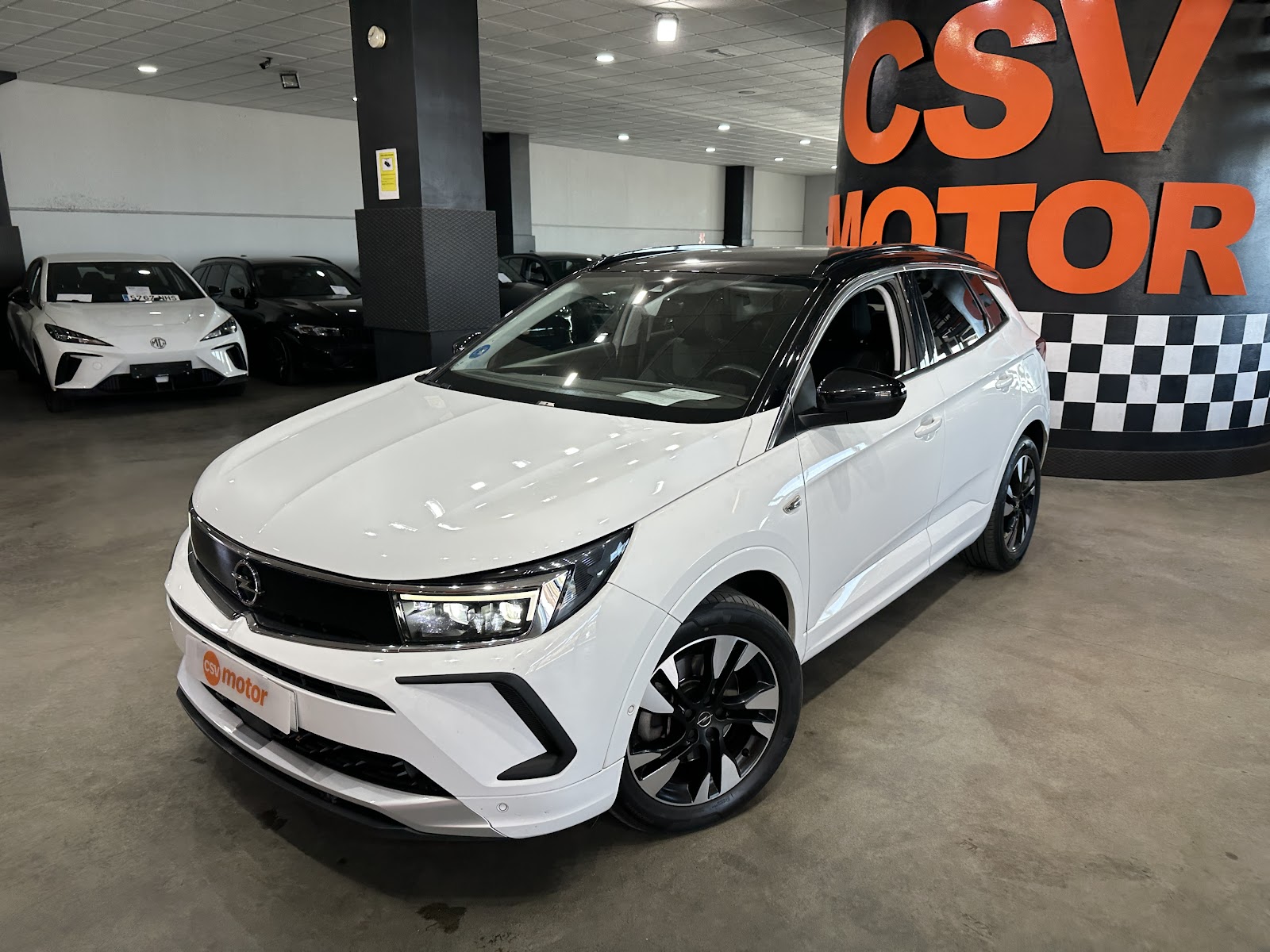 Foto 9 de Opel Grandland 2022 en venta en CSV Motor VALENCIA · color Blanco