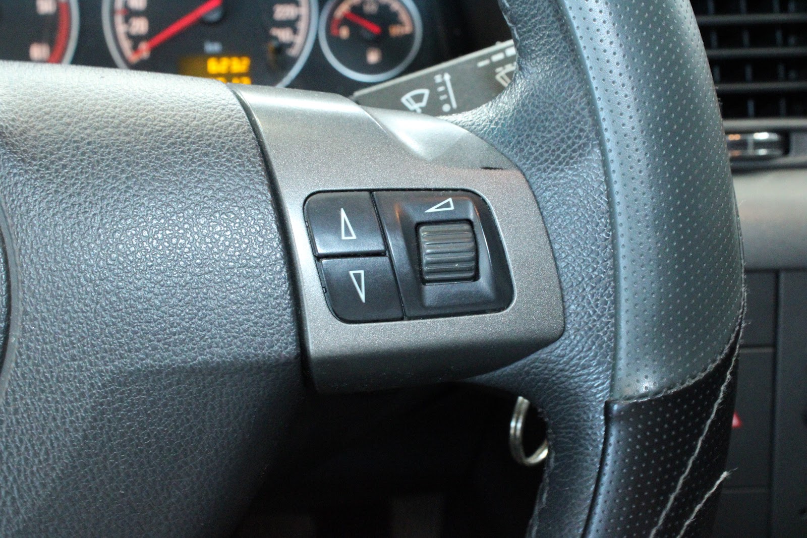 Foto 10 de OPEL VECTRA 2005 en venta en CSV Motor