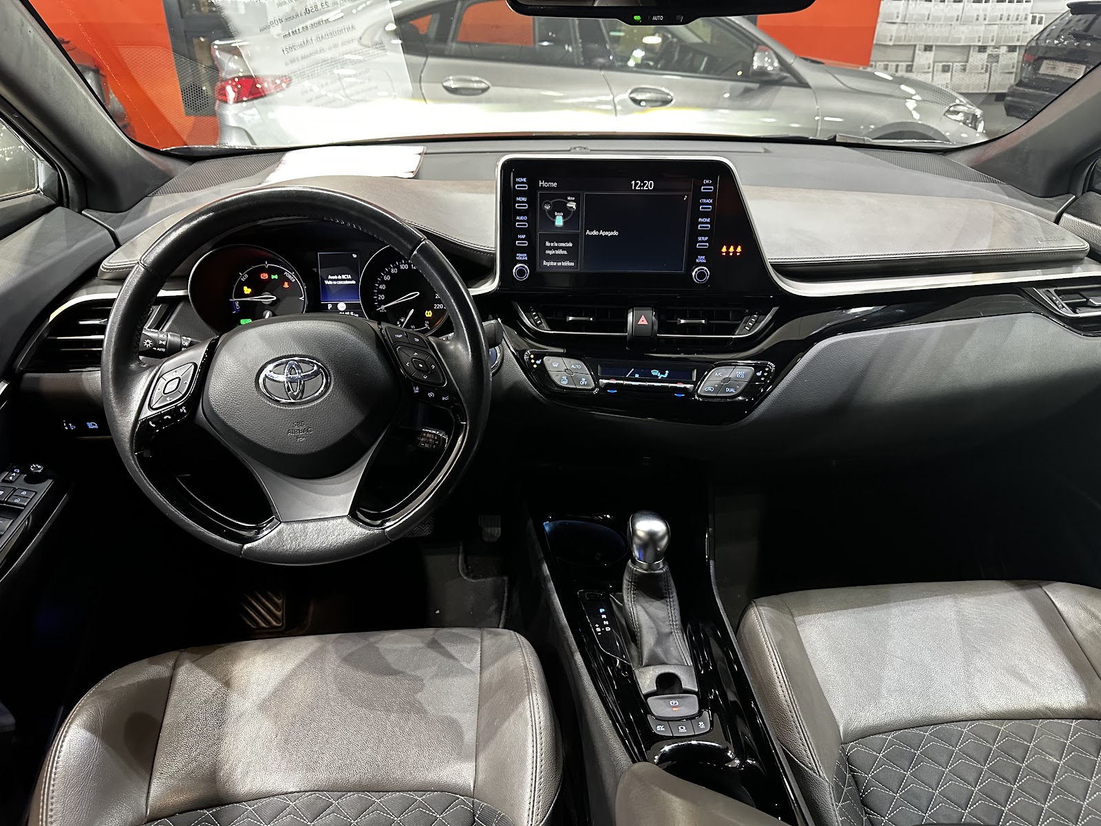 Foto 11 de TOYOTA C-HR 2021 en venta en CSV Motor VALDEFUENTES