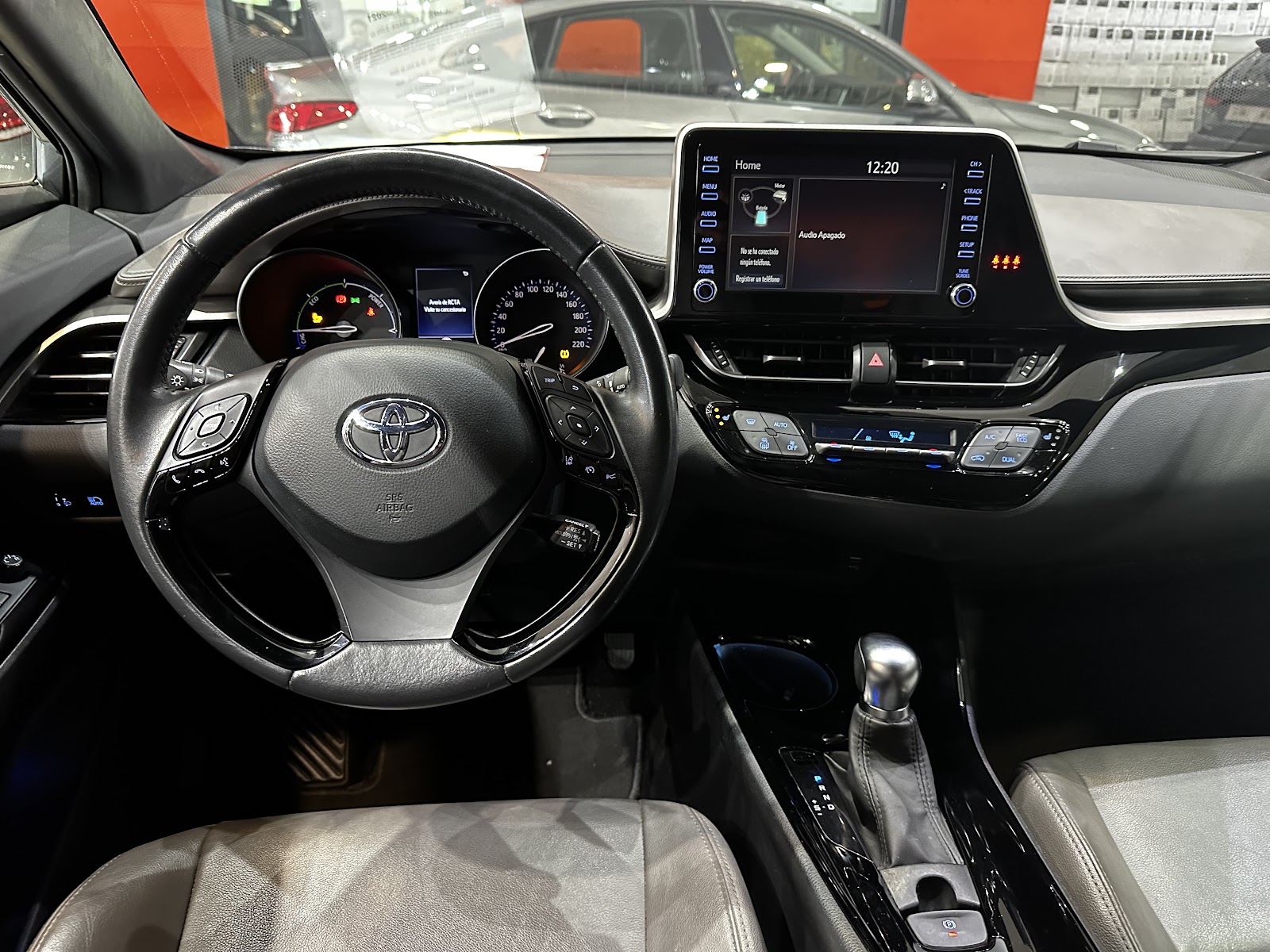Foto 12 de TOYOTA C-HR 2021 en venta en CSV Motor VALDEFUENTES