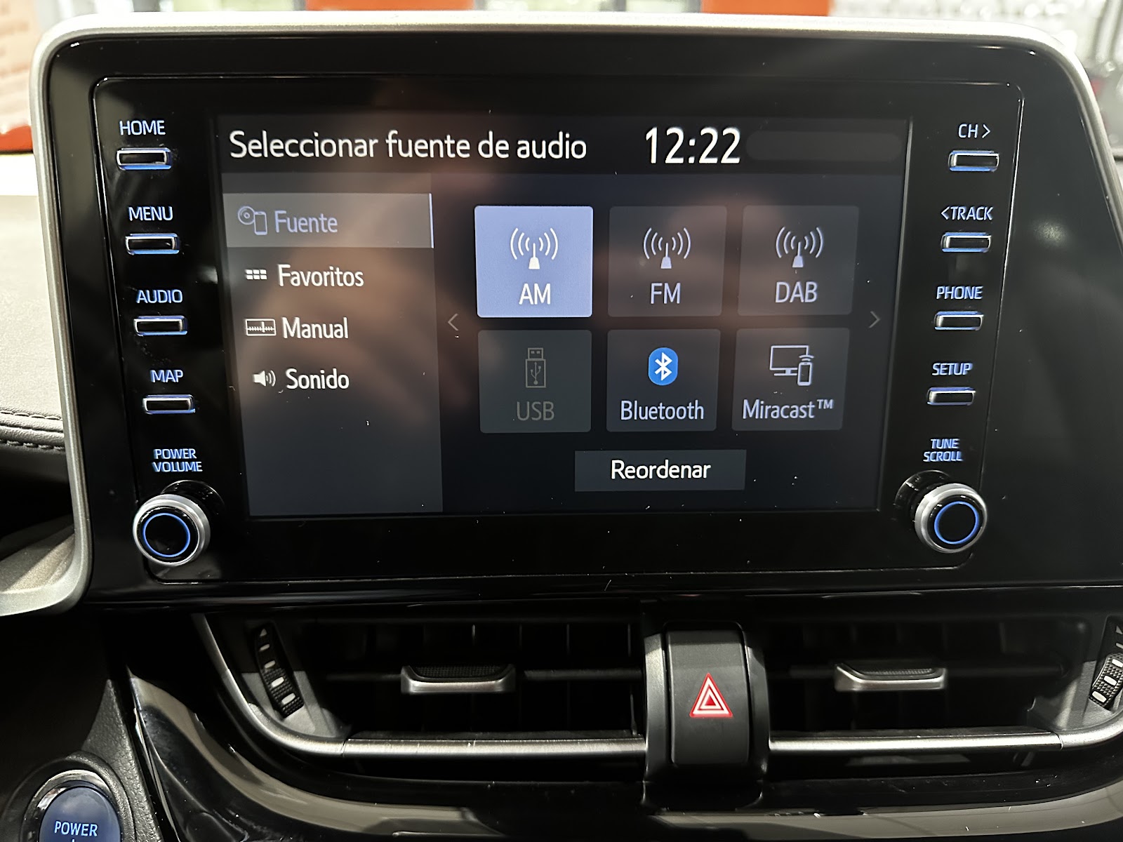 Foto 19 de TOYOTA C-HR 2021 en venta en CSV Motor VALDEFUENTES