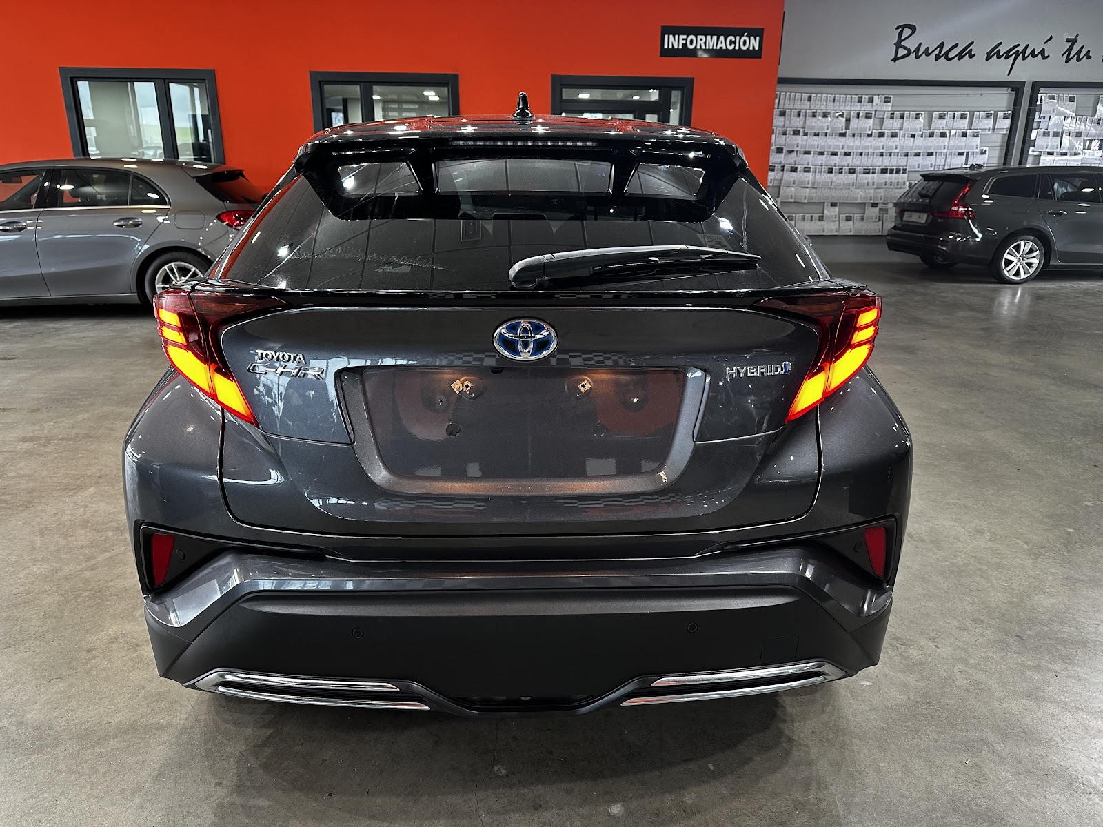 Foto 7 de TOYOTA C-HR 2021 en venta en CSV Motor VALDEFUENTES