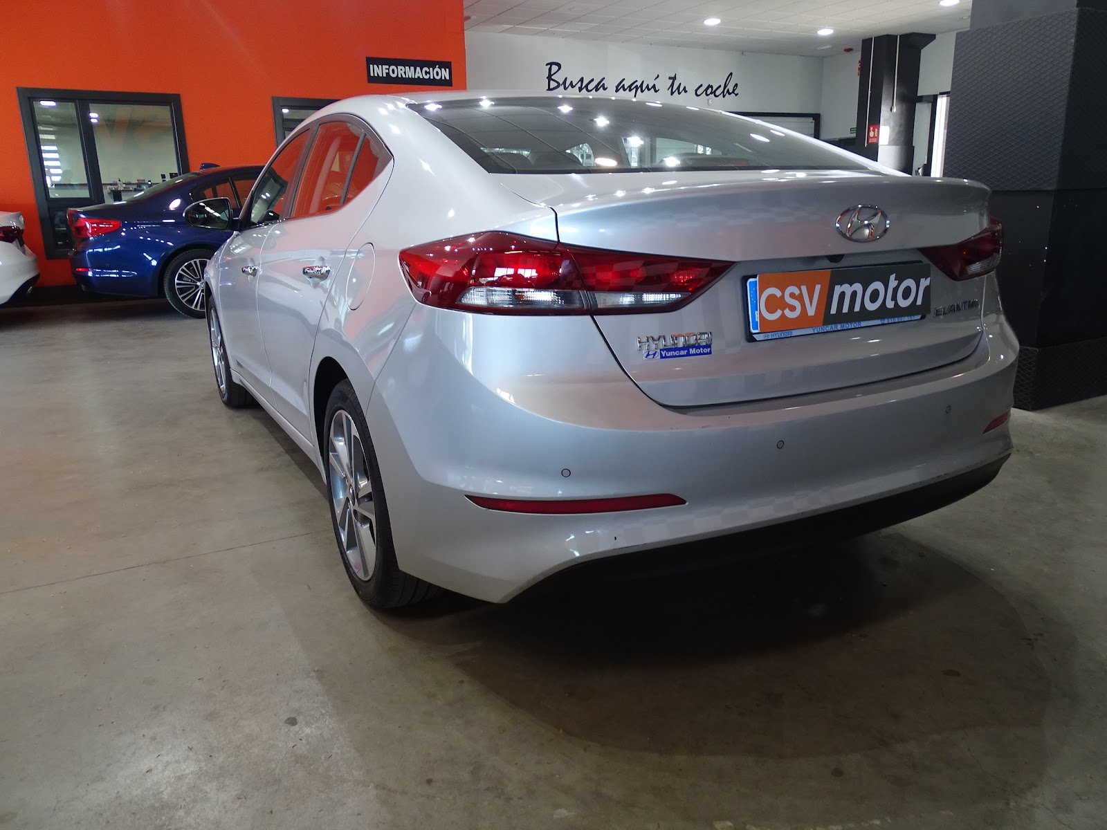 Foto 5 de HYUNDAI ELANTRA 2016 en venta en CSV Motor VALDEFUENTES