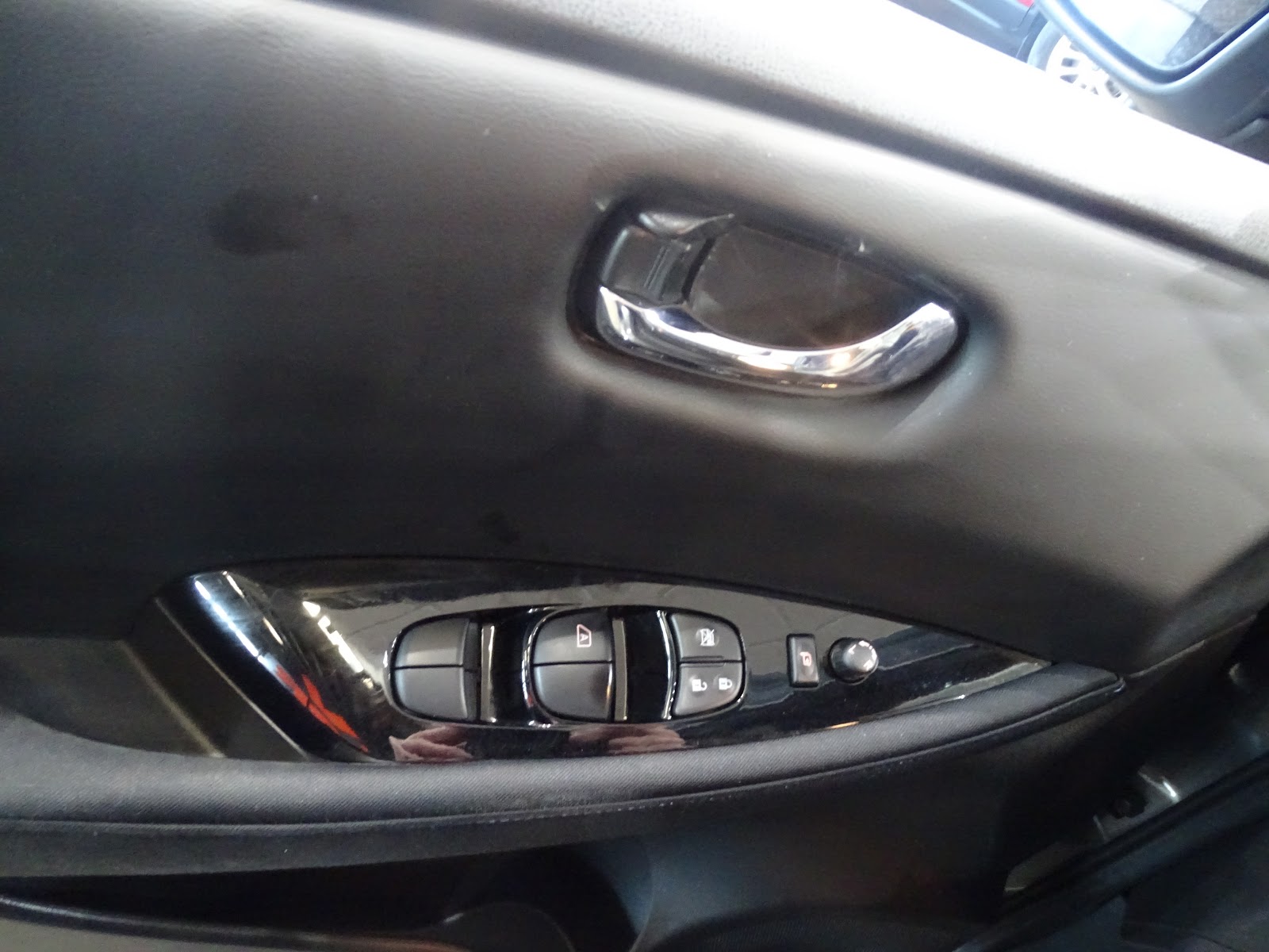 Foto 11 de NISSAN LEAF 2021 en venta en CSV Motor VALDEFUENTES