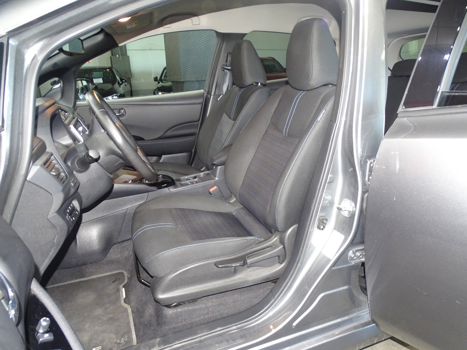 Foto 9 de NISSAN LEAF 2021 en venta en CSV Motor VALDEFUENTES