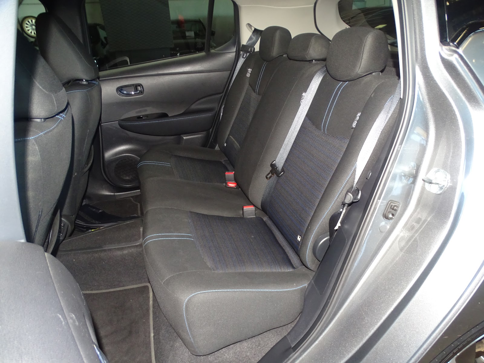 Foto 10 de NISSAN LEAF 2021 en venta en CSV Motor VALDEFUENTES