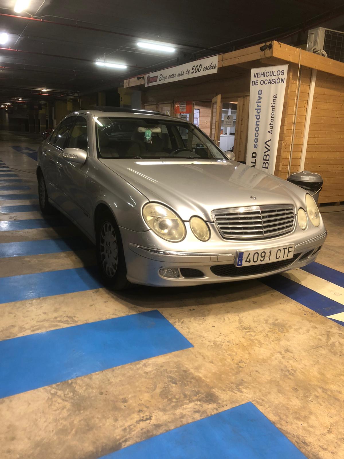 Foto 15 de MERCEDES CLASE E 2002 en venta en CSV Motor VALDEFUENTES