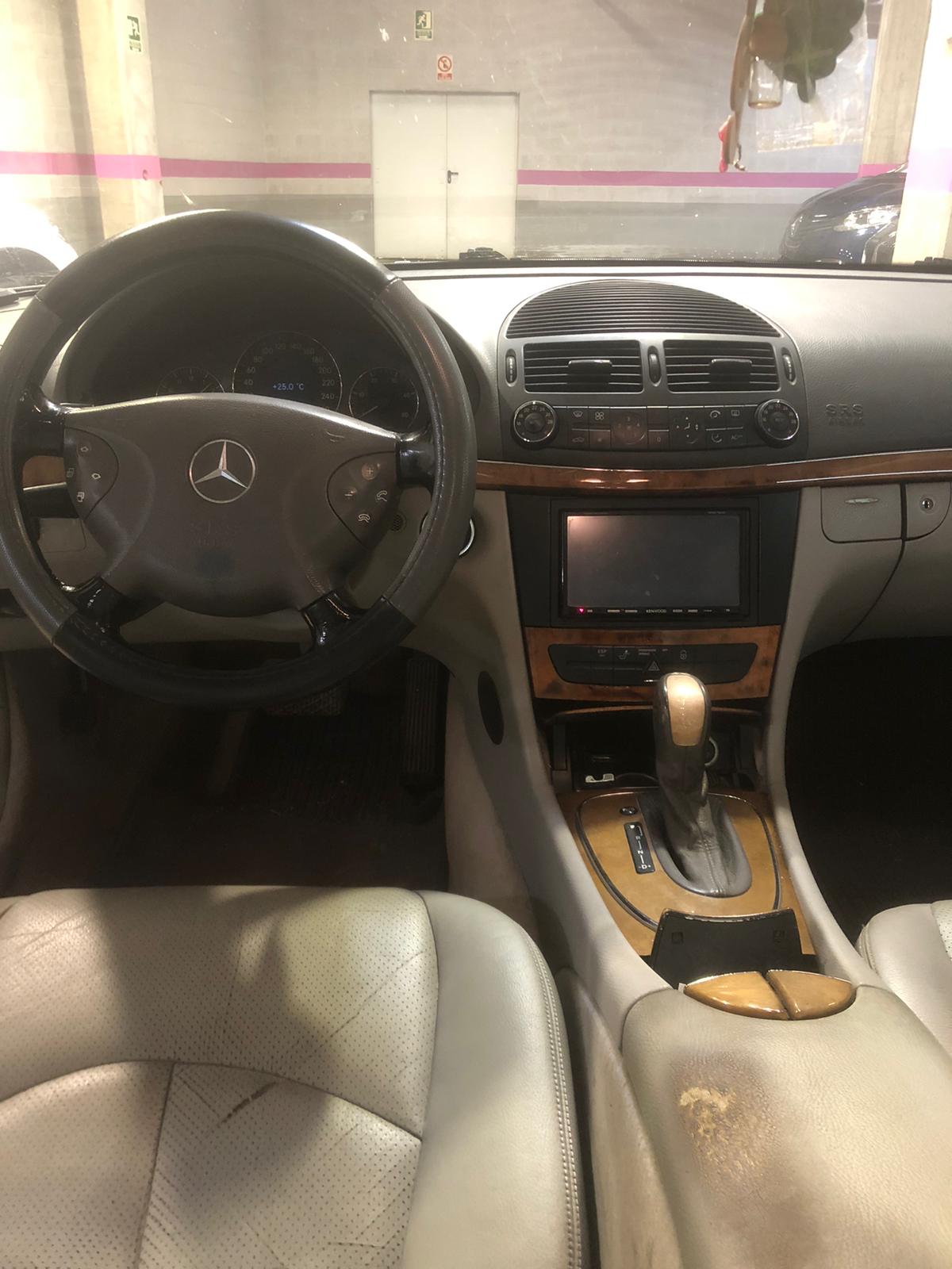 Foto 8 de MERCEDES CLASE E 2002 en venta en CSV Motor VALDEFUENTES