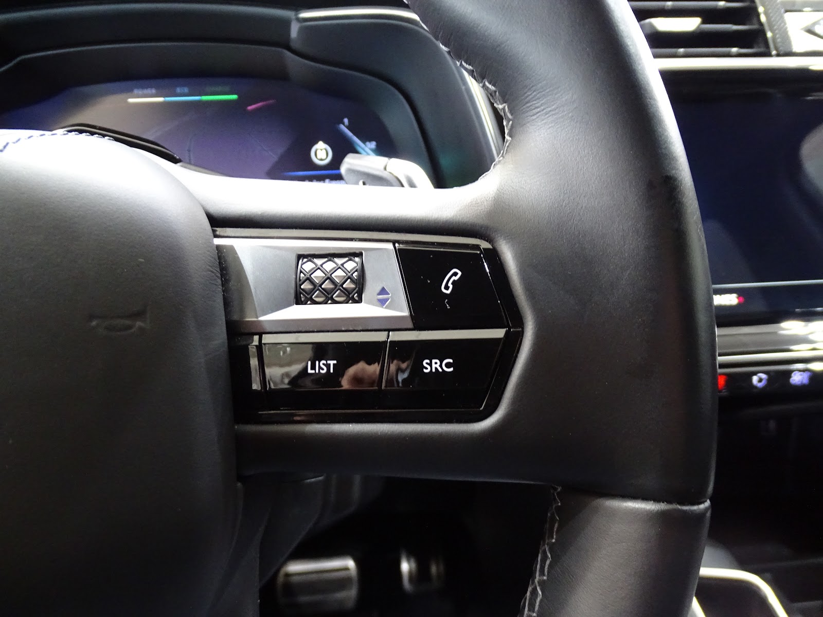 Foto 15 de DS DS7 CROSSBACK 2023 en venta en CSV Motor