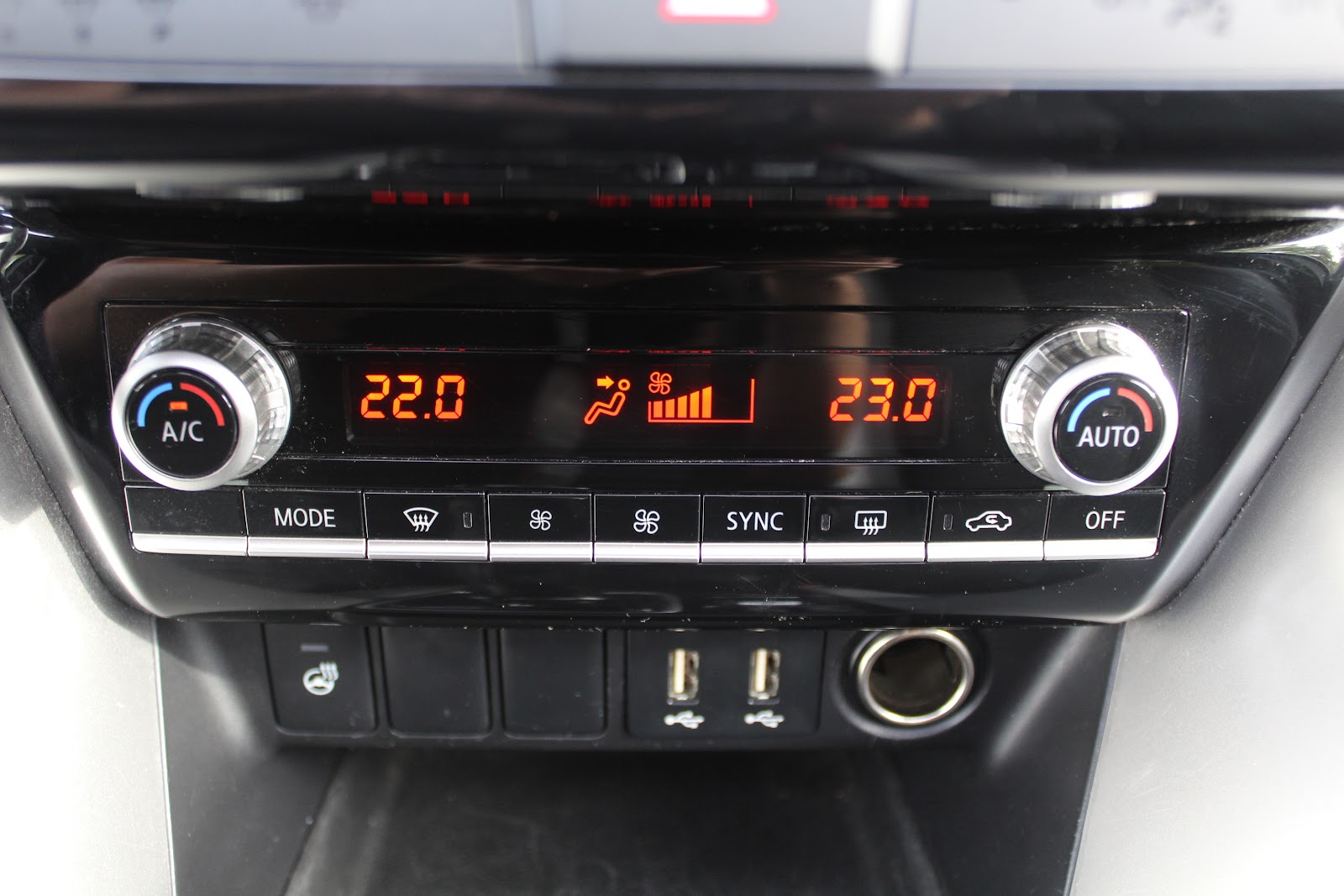 Foto 19 de MITSUBISHI ECLIPSE CROSS 2022 en venta en CSV Motor VALDEFUENTES