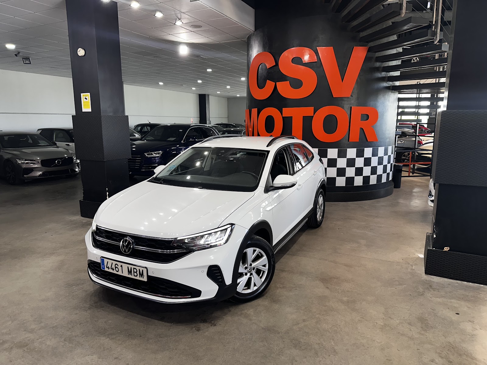 Foto 4 de Volkswagen Taigo 2022 en venta en CSV Motor VALDEFUENTES · color Blanco