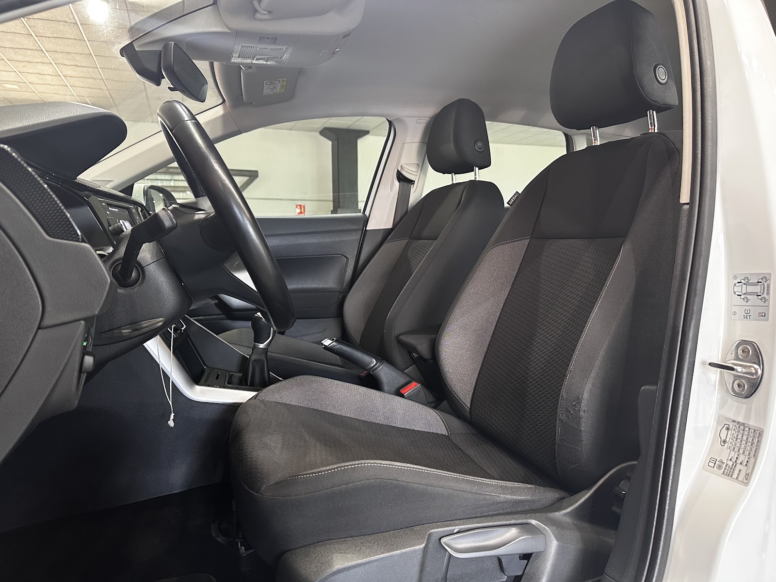 Foto 9 de VOLKSWAGEN TAIGO 2022 en venta en CSV Motor VALDEFUENTES