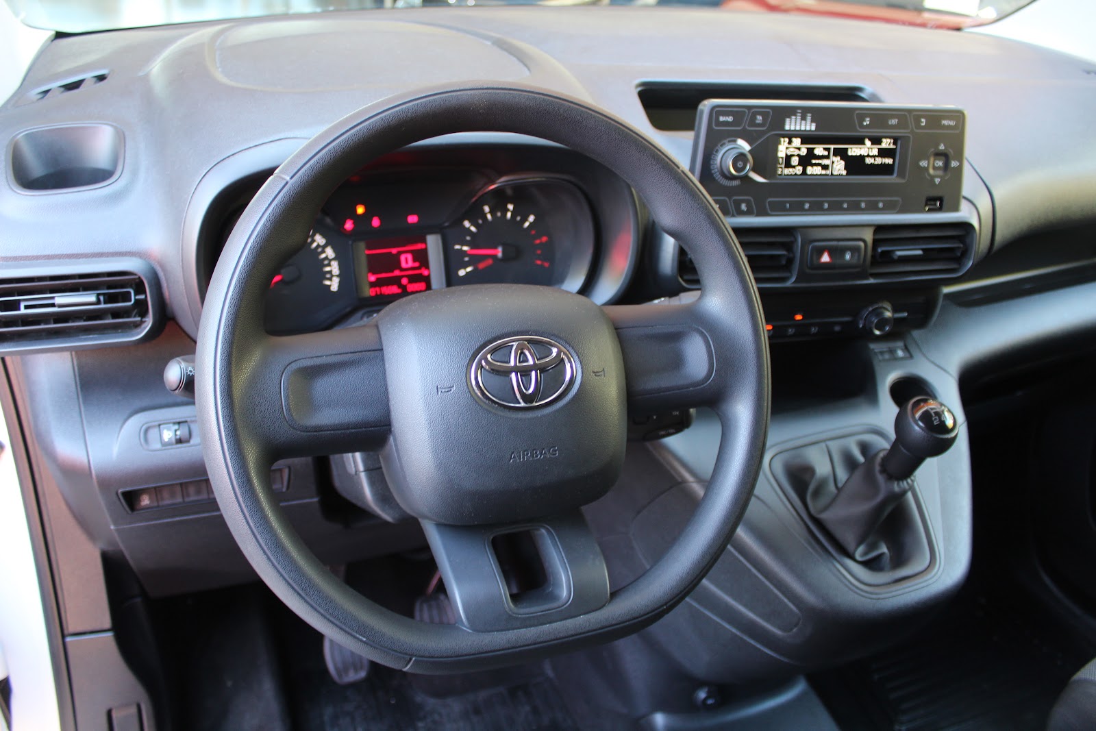 Foto 8 de TOYOTA PROACE 2020 en venta en CSV Motor VALDEFUENTES