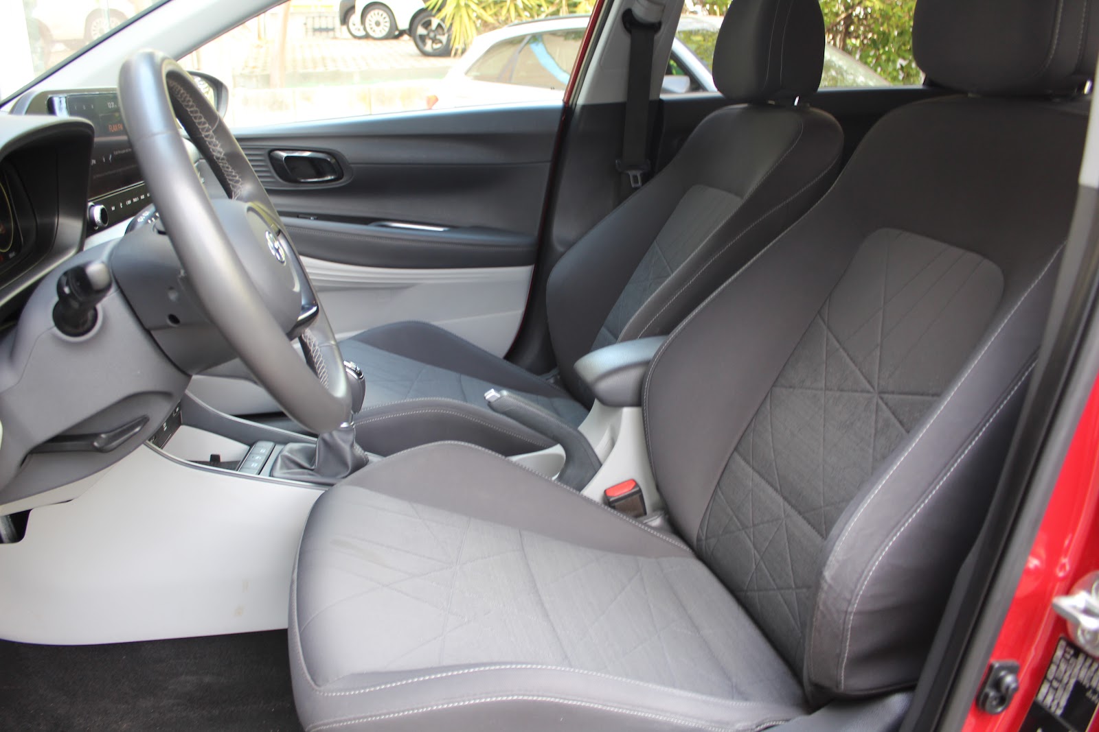 Foto 7 de HYUNDAI BAYON 2023 en venta en CSV Motor VALDEFUENTES