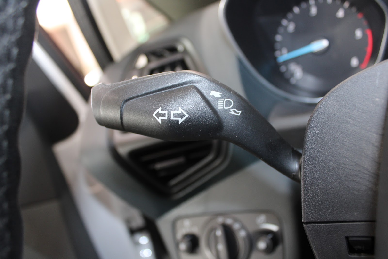 Foto 13 de FORD C-MAX 2014 en venta en CSV Motor VALDEFUENTES