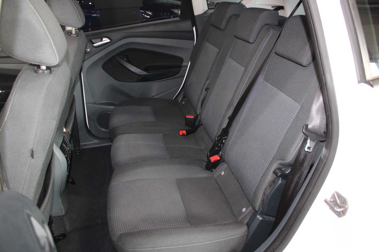 Foto 8 de FORD C-MAX 2014 en venta en CSV Motor VALDEFUENTES
