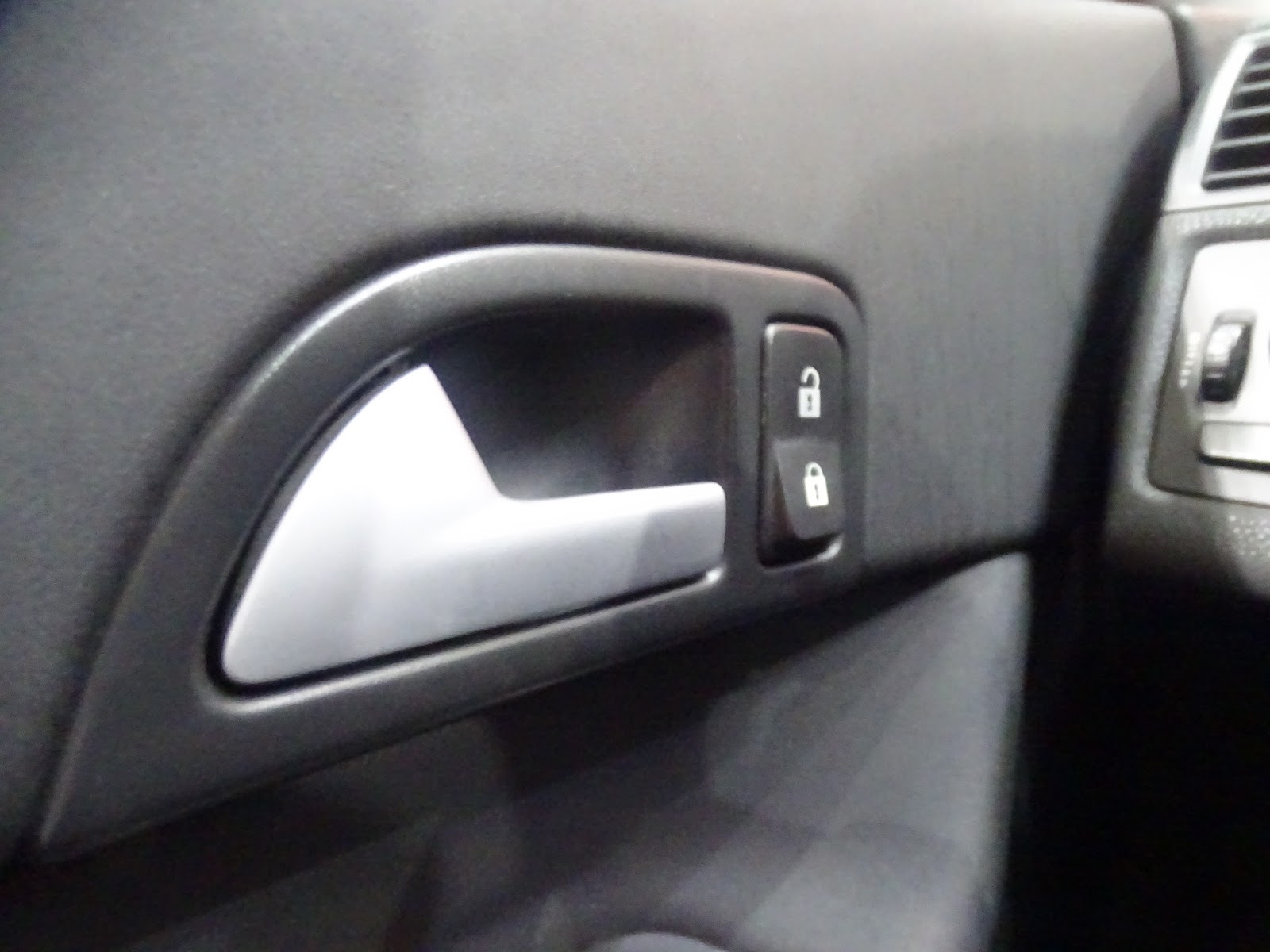 Foto 10 de VOLVO C30 2008 en venta en CSV Motor VALDEFUENTES