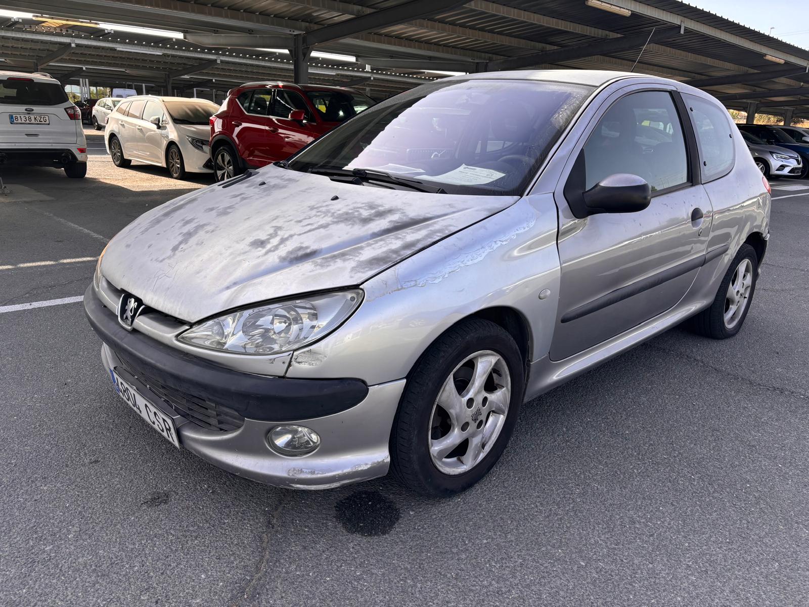 Foto 5 de Peugeot 206 2004 en venta en CSV Motor VALDEFUENTES