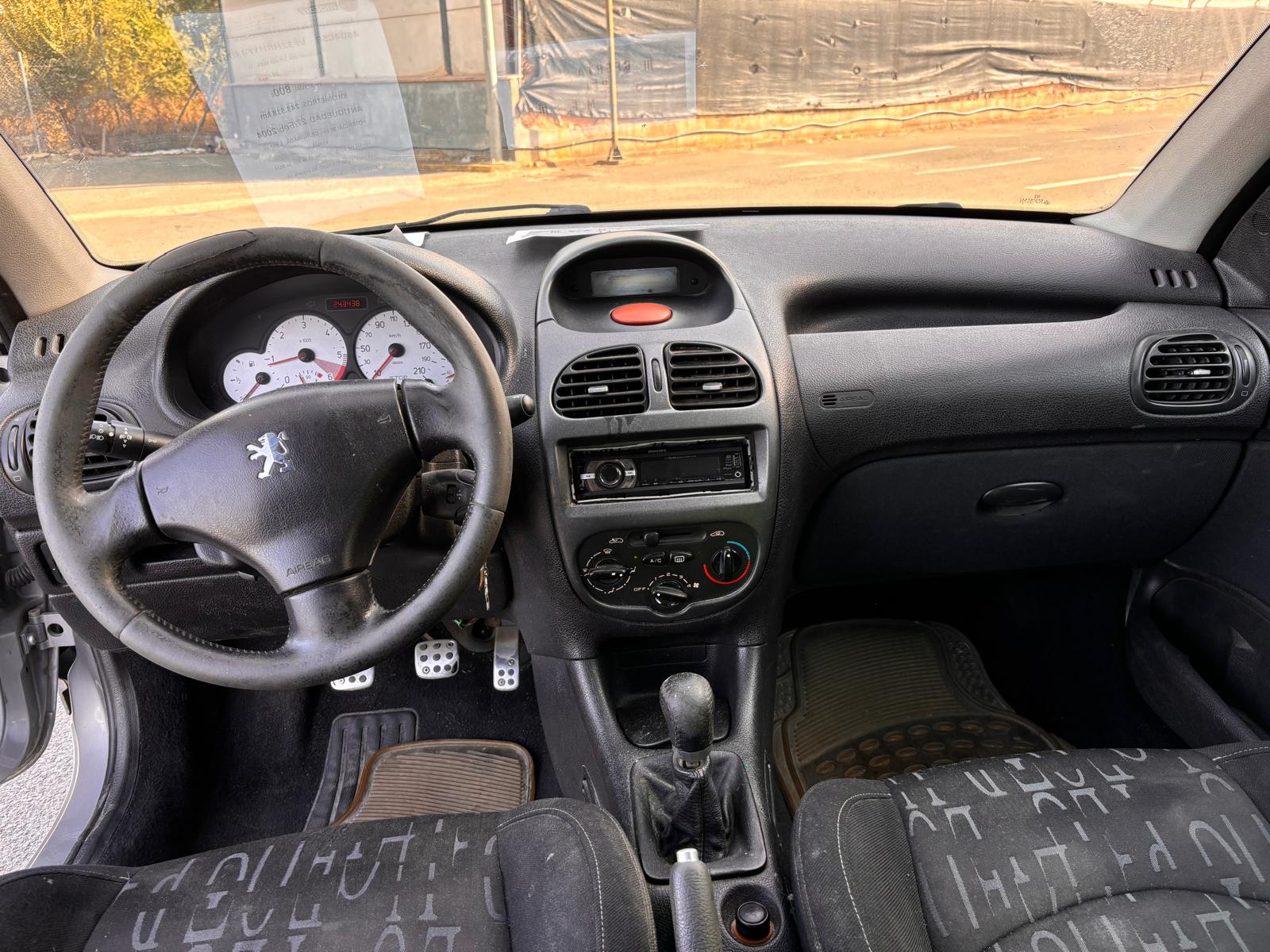 Foto 7 de PEUGEOT 206 2004 en venta en CSV Motor VALDEFUENTES