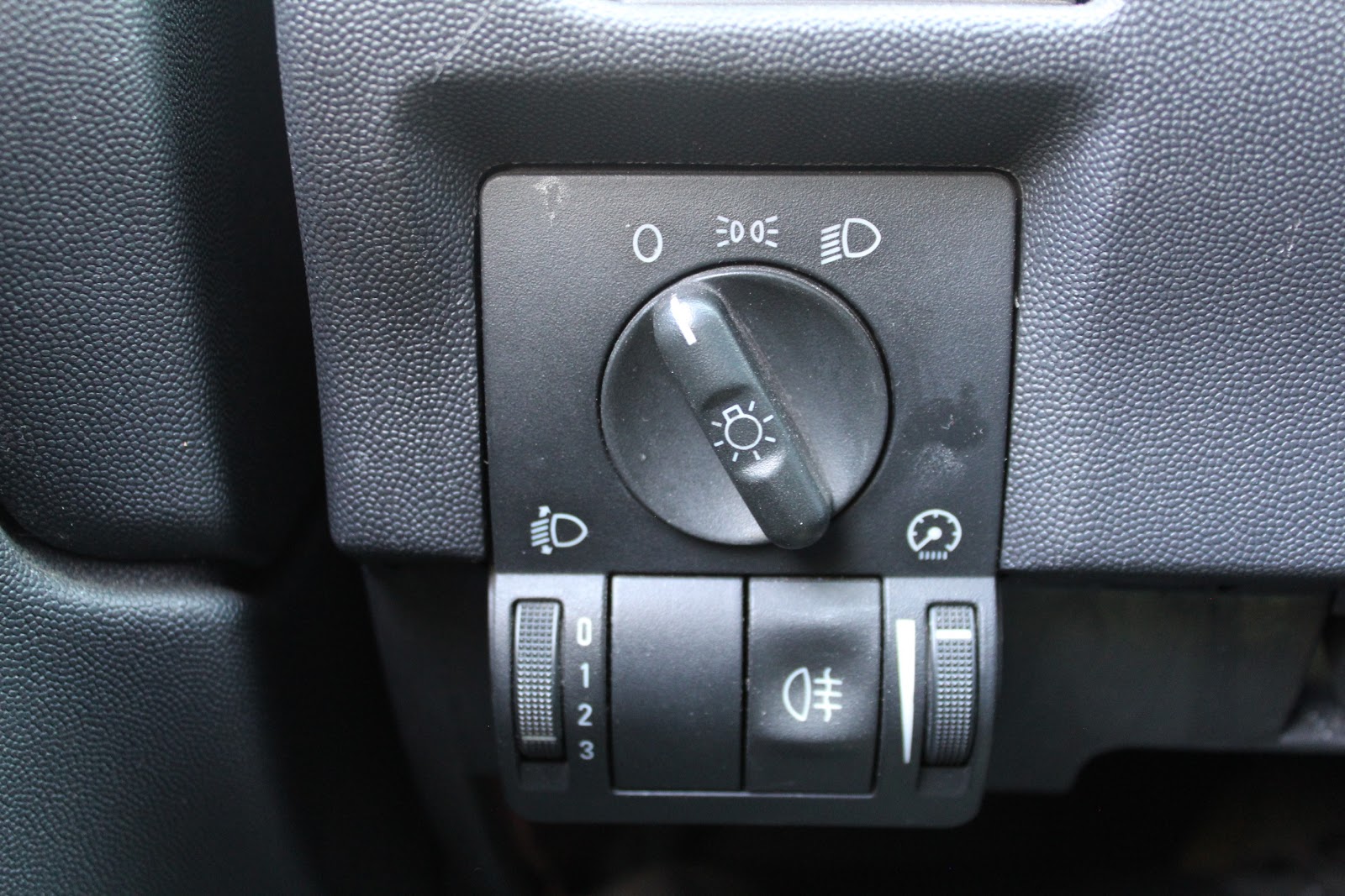 Foto 14 de OPEL COMBO 2006 en venta en CSV Motor VALDEFUENTES