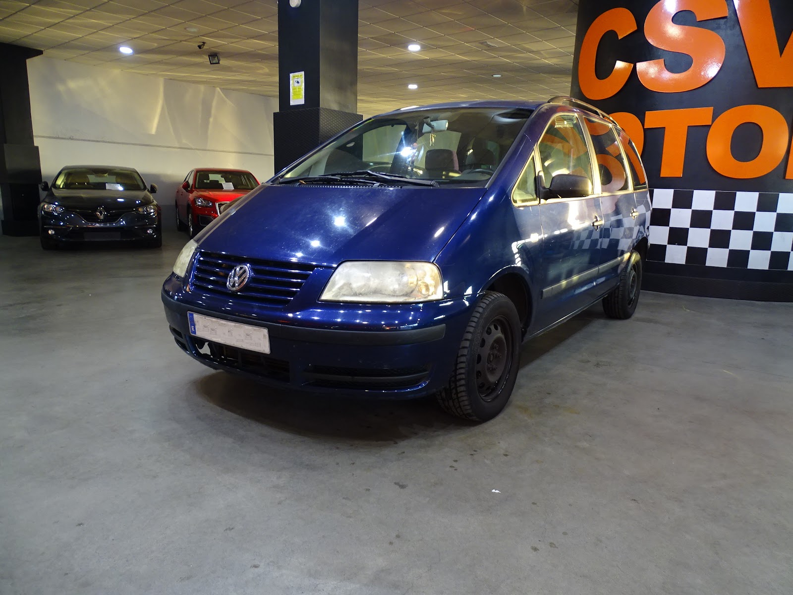 Foto 1 de Volkswagen Sharan 2001 en venta en CSV Motor VALDEFUENTES