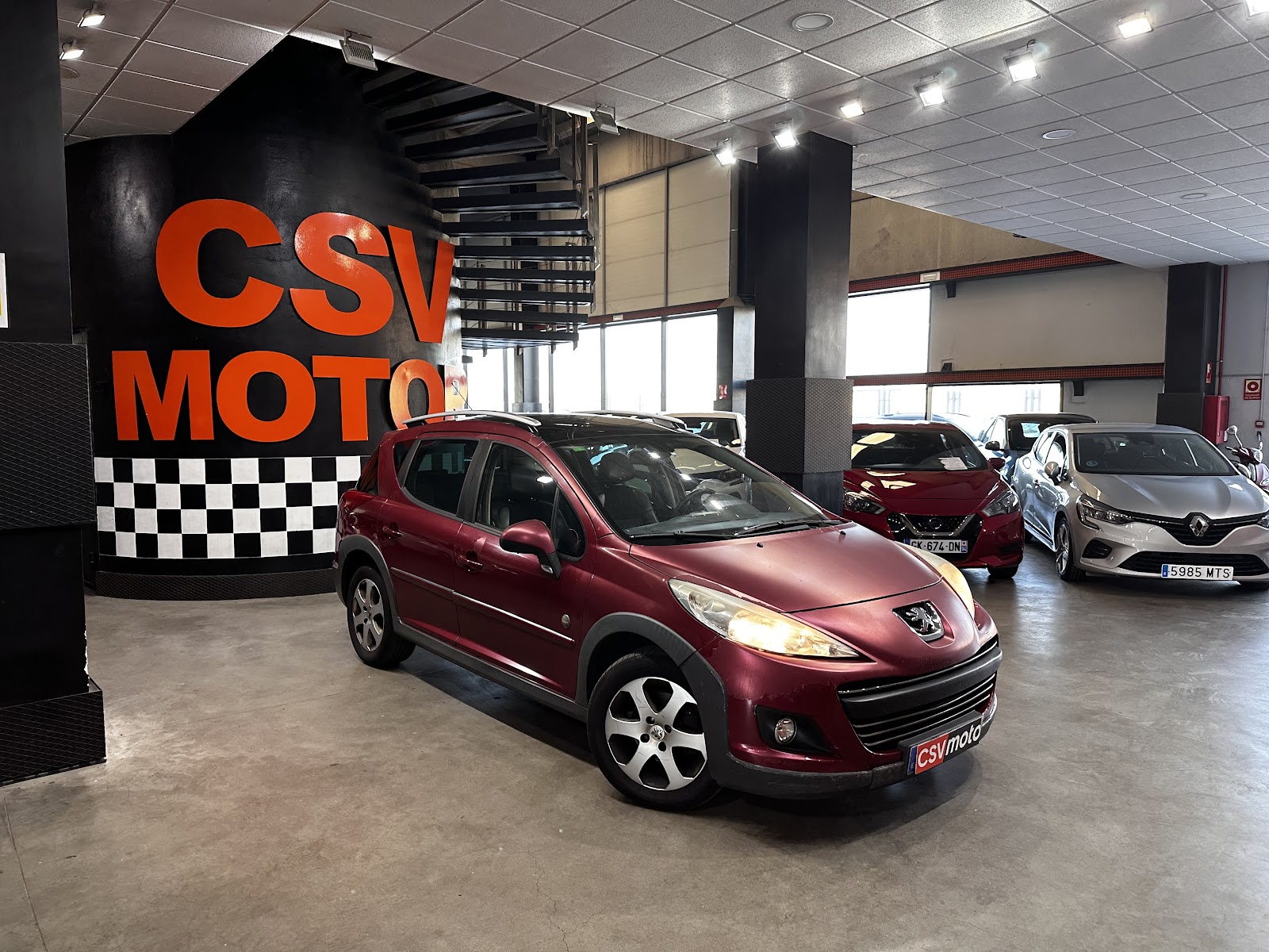 Foto 4 de PEUGEOT 207 2010 en venta en CSV Motor VALDEFUENTES