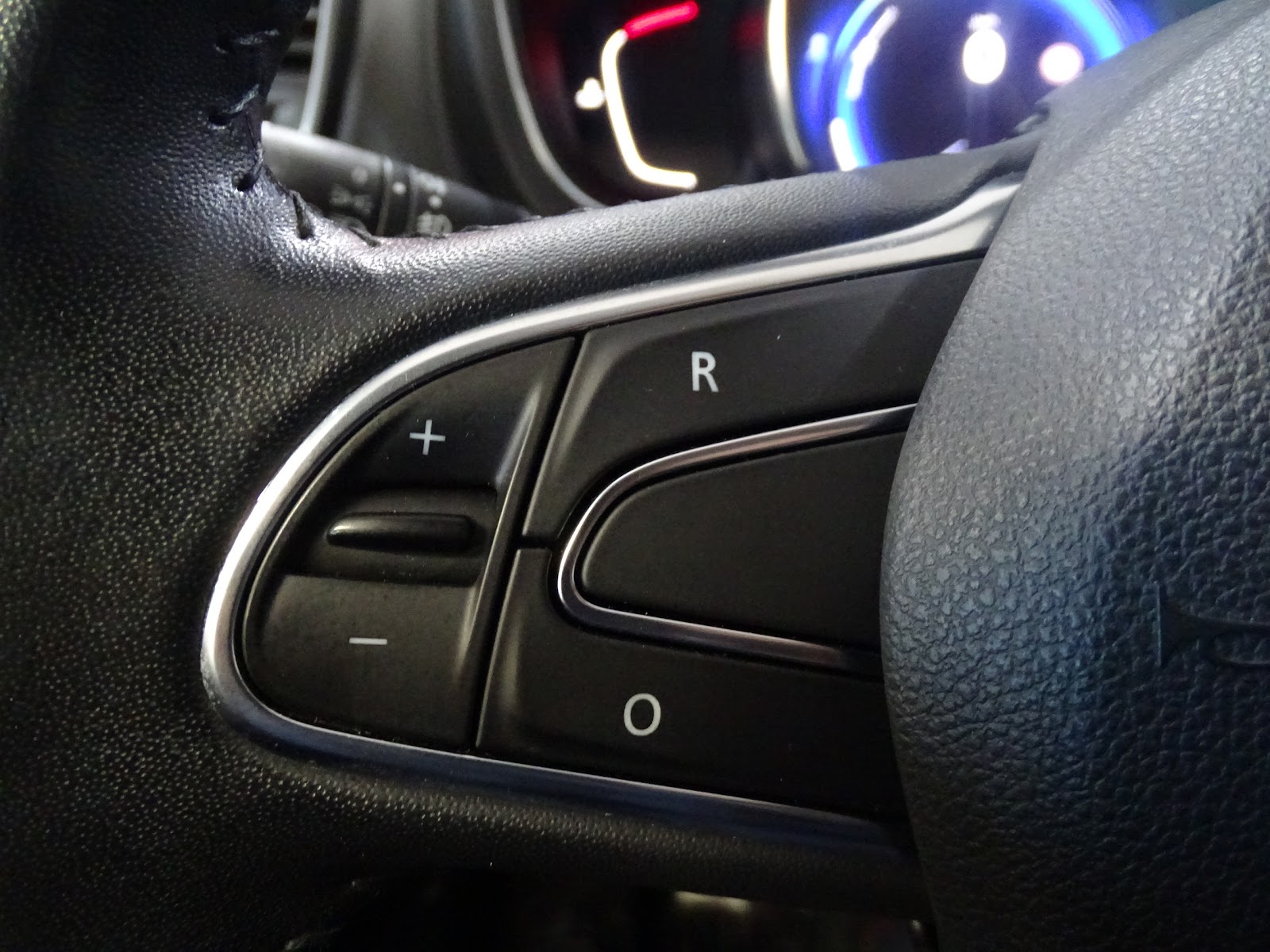Foto 13 de RENAULT SCENIC 2017 en venta en CSV Motor VALDEFUENTES
