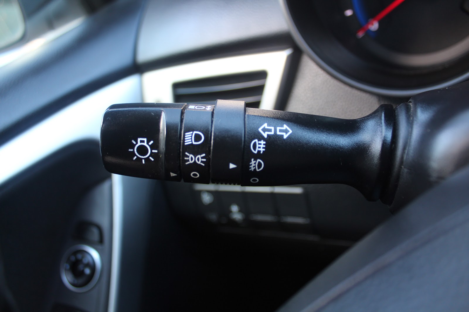 Foto 18 de HYUNDAI I30 2013 en venta en CSV Motor VALDEFUENTES