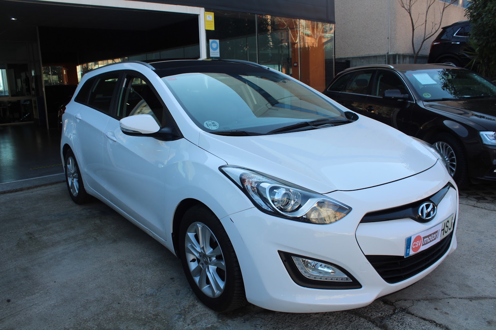 Foto 4 de HYUNDAI I30 2013 en venta en CSV Motor VALDEFUENTES